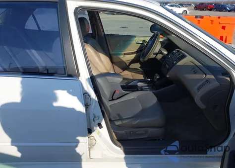 2001 Honda Accord 3.0 Ex from USA, damaged, VIN 1HGCG16571A070948